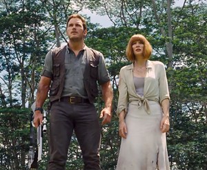Chris Pratt and Bryce Dallas Howard in 'Jurassic World'
